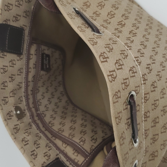 Dooney & Bourke Women Handbag, Large, Brown - Picture 12 of 15